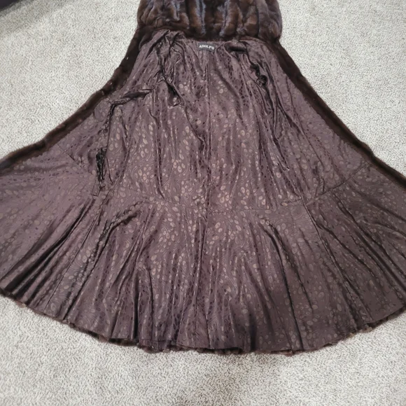 Beautiful Full-Length Brown Mink Fur Coat – Excellent Condition! - Picture 3 of 5